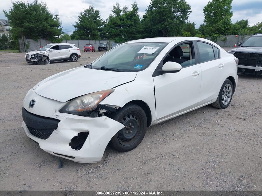 2013 MAZDA MAZDA3 I SV - JM1BL1TG1D1790259