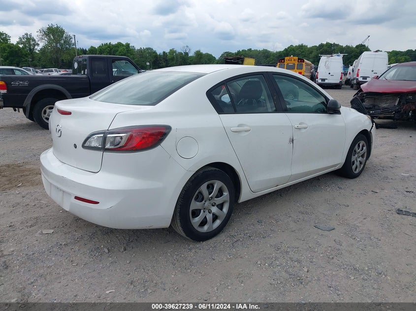2013 MAZDA MAZDA3 I SV - JM1BL1TG1D1790259