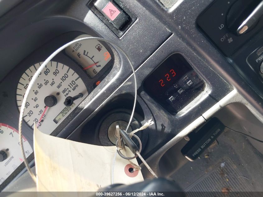 2002 Toyota Tacoma VIN: 5TEWM72N12Z076412 Lot: 39627256