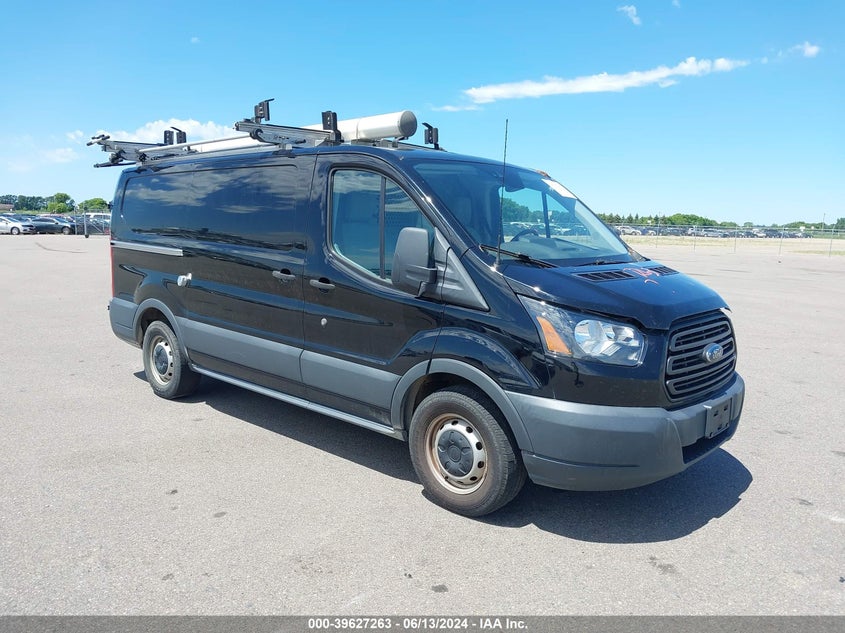 FORD TRANSIT-150 2018