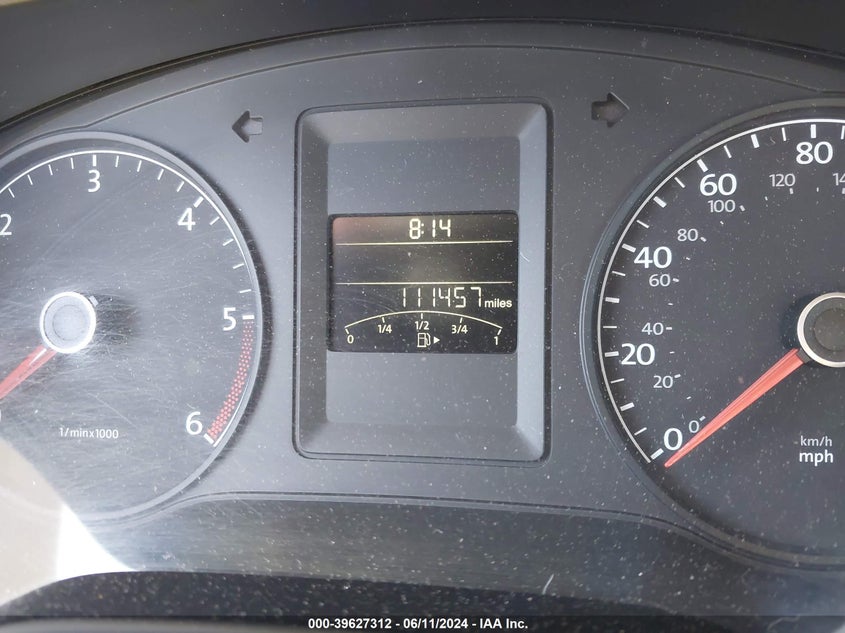 2011 Volkswagen Jetta 2.0L Tdi VIN: 3VWLL7AJXBM121667 Lot: 39627312