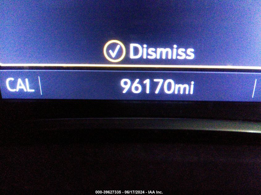 2019 Chevrolet Equinox Premier VIN: 2GNAXXEV8K6171335 Lot: 39627335