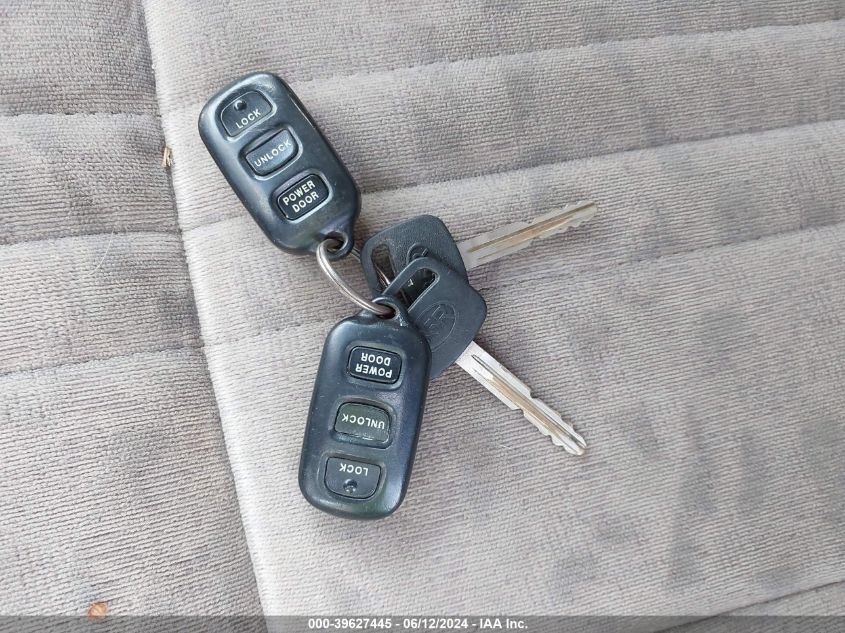 2001 Toyota Sienna Le VIN: 4T3ZF13CX1U336334 Lot: 39627445