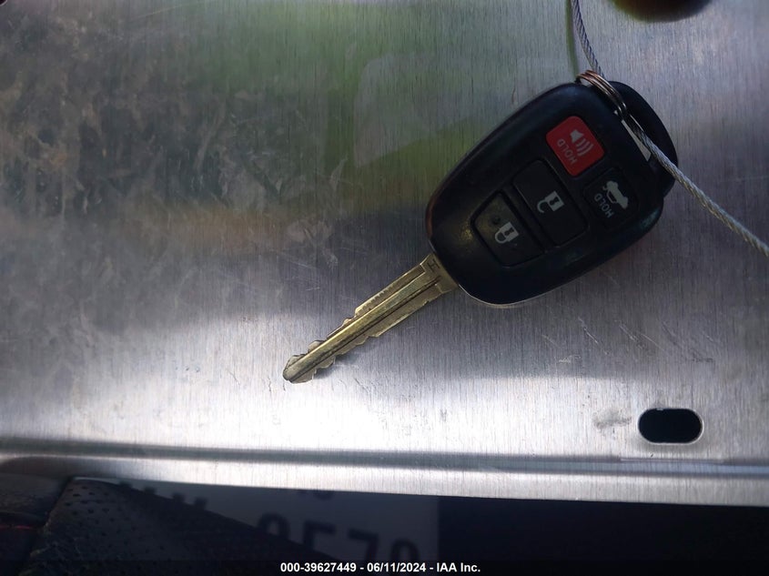 2015 TOYOTA CAMRY LE/XLE/SE/XSE - 4T1BF1FK6FU038254