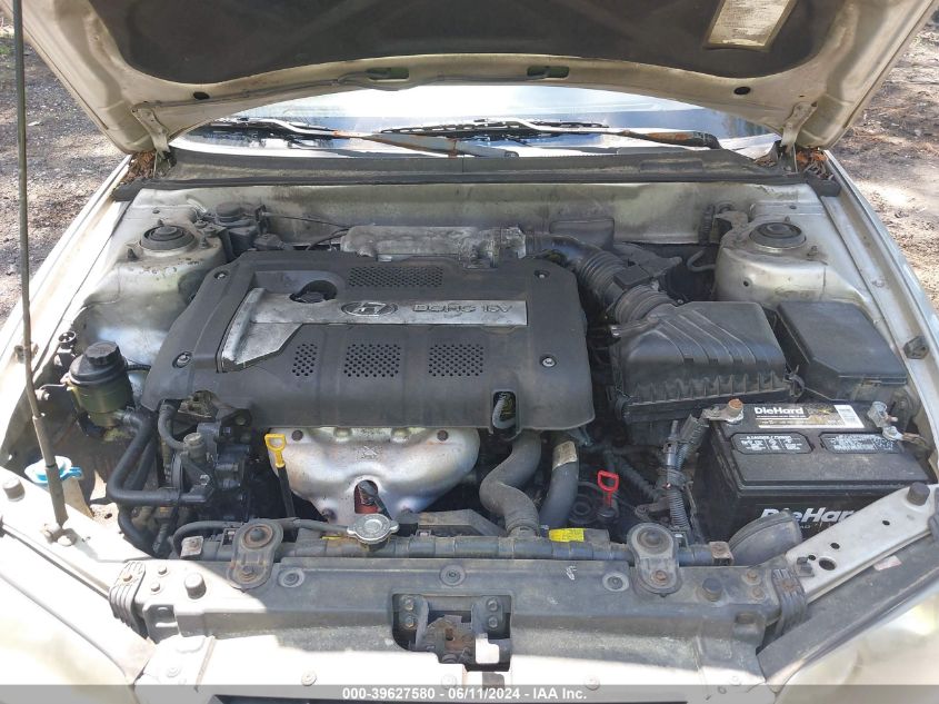 2004 Hyundai Elantra Gls/Gt VIN: KMHDN46DX4U805213 Lot: 39627580