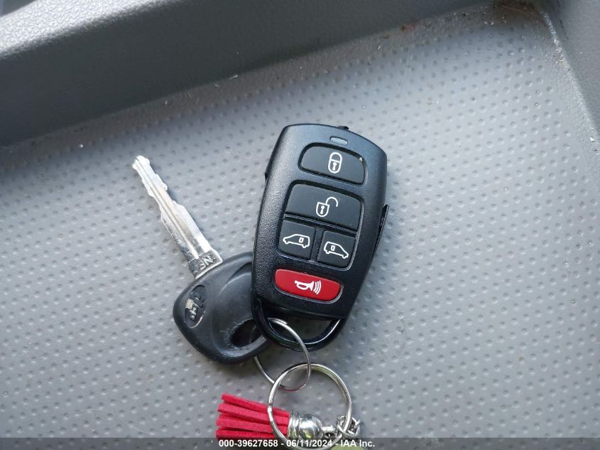 2012 Kia Sedona Lx VIN: KNDMG4C7XC6432769 Lot: 39627658