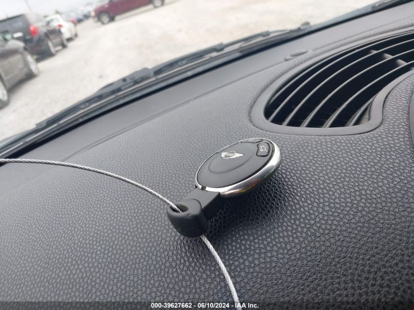 2012 Mini Cooper S Clubman VIN: WMWZG3C57CTY38876 Lot: 39627662