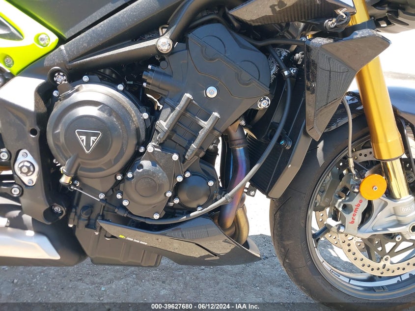 VIN SMTA624K5RTBL5257 2024 TRIUMPH MOTORCYCLE STREET TRIPLE 765 MOTO2 EDITION