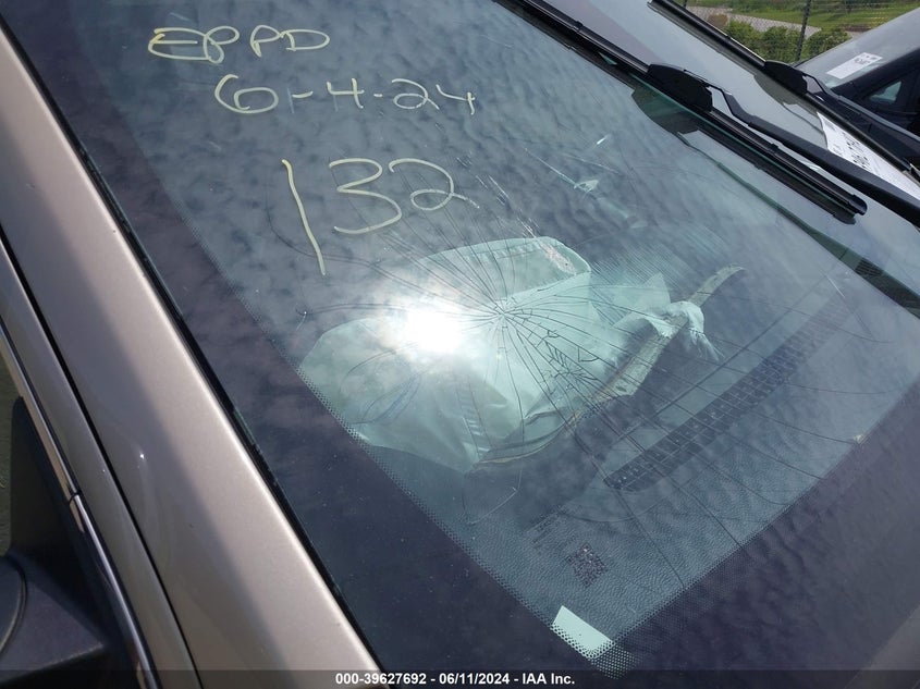 2014 Jeep Grand Cherokee Limited VIN: 1C4RJEBG4EC519425 Lot: 39627692