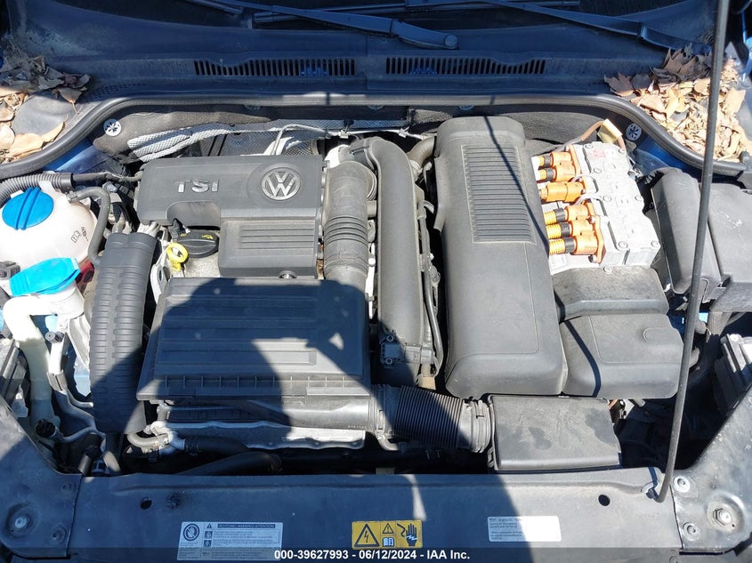 2015 Volkswagen Jetta Hybrid Sel Premium VIN: 3VW637AJ0FM327468 Lot: 39627993