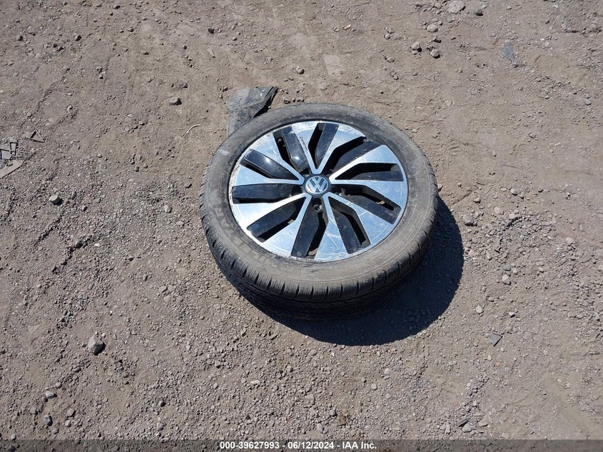 2015 Volkswagen Jetta Hybrid Sel Premium VIN: 3VW637AJ0FM327468 Lot: 39627993