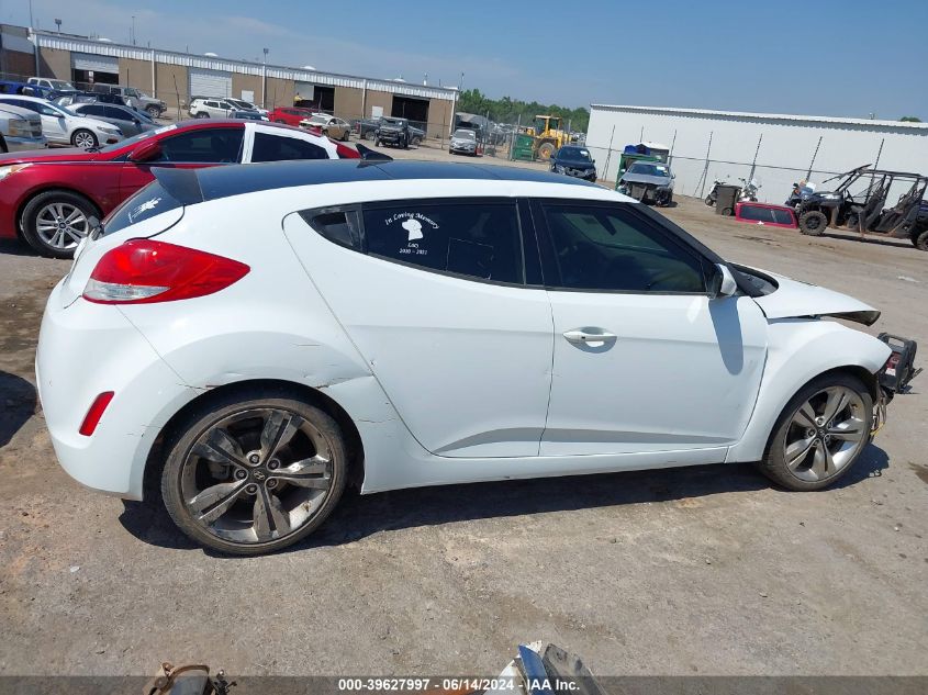 2013 Hyundai Veloster Base W/Black VIN: KMHTC6AD0DU158020 Lot: 39627997