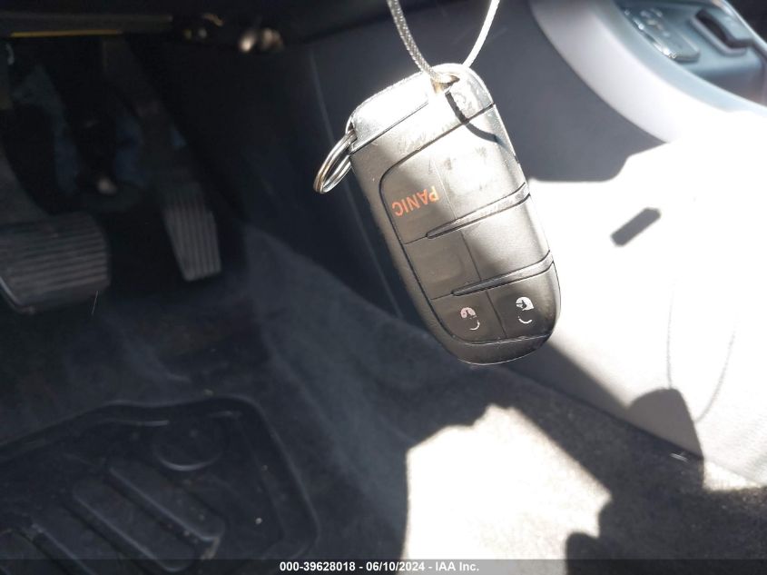 2018 Jeep Compass Latitude Fwd VIN: 3C4NJCBB7JT186806 Lot: 39628018