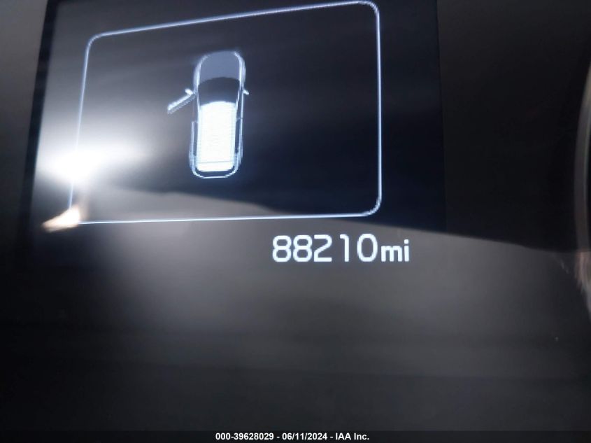 2018 Kia Sportage Ex VIN: KNDPN3AC8J7303059 Lot: 39628029