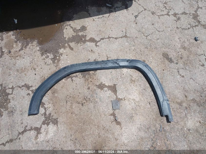 2020 GMC Sierra 1500 4Wd Short Box Slt VIN: 3GTU9DED1LG114115 Lot: 39628031