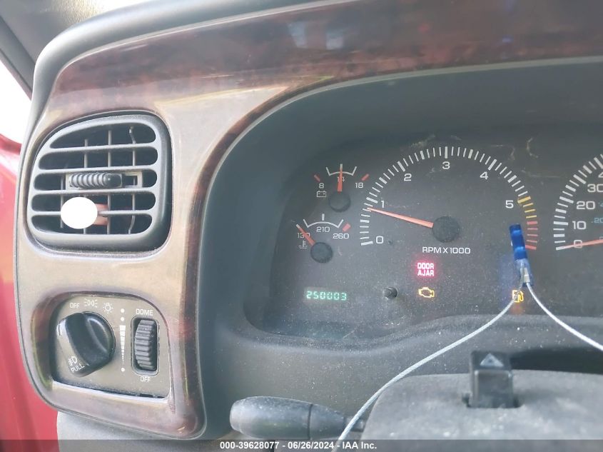 2000 Dodge Durango VIN: 1B4HR28Y6YF139893 Lot: 39628077