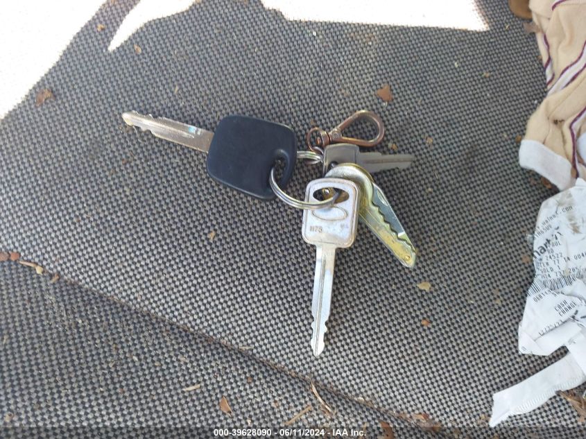 2000 Ford Ranger Xl/Xlt VIN: 1FTYR14V0YTA66904 Lot: 39628090