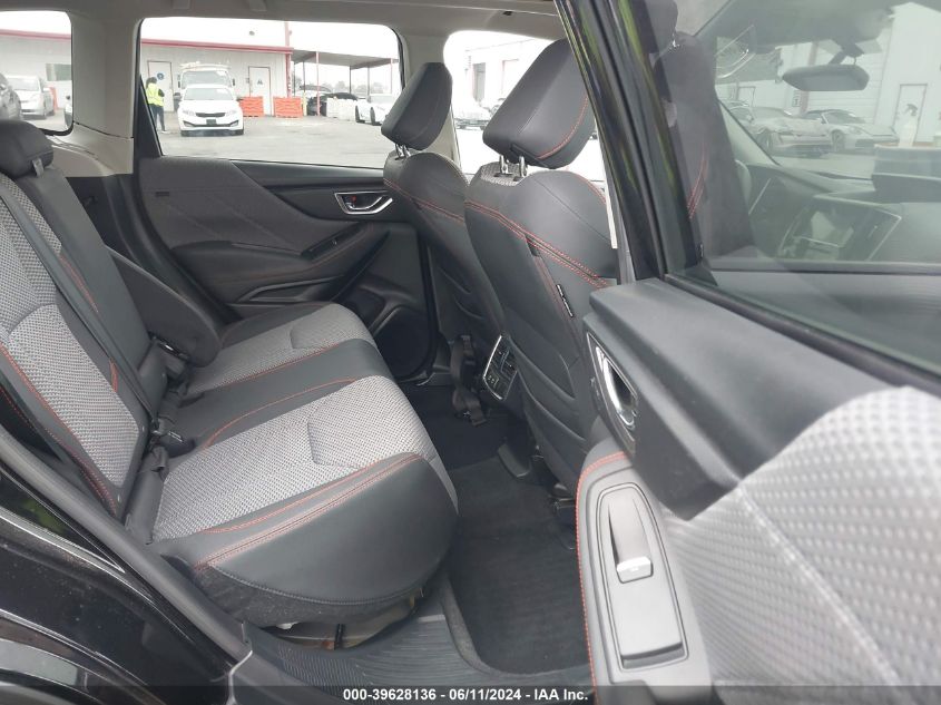 2019 Subaru Forester Sport VIN: JF2SKAJC8KH402985 Lot: 39628136