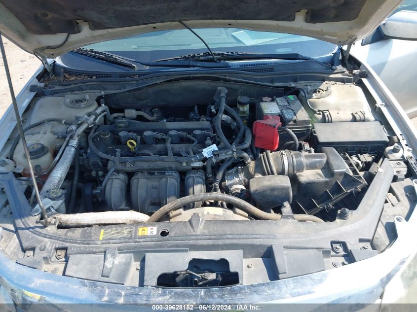 2010 Ford Fusion Se VIN: 3FAHP0HA7AR402472 Lot: 39628152