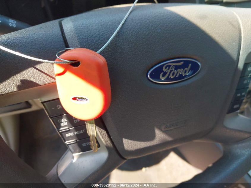 2010 Ford Fusion Se VIN: 3FAHP0HA7AR402472 Lot: 39628152