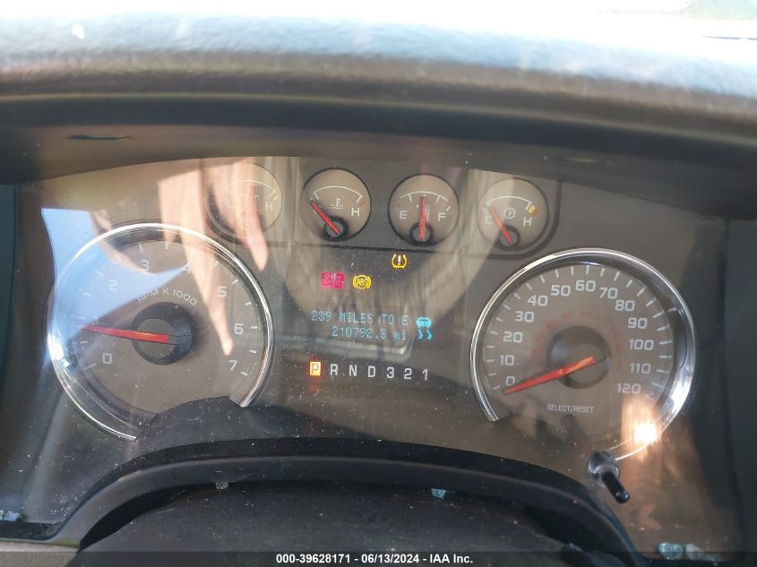 2009 Ford F-150 Xl/Xlt VIN: 1FTRW12869KB73327 Lot: 39628171