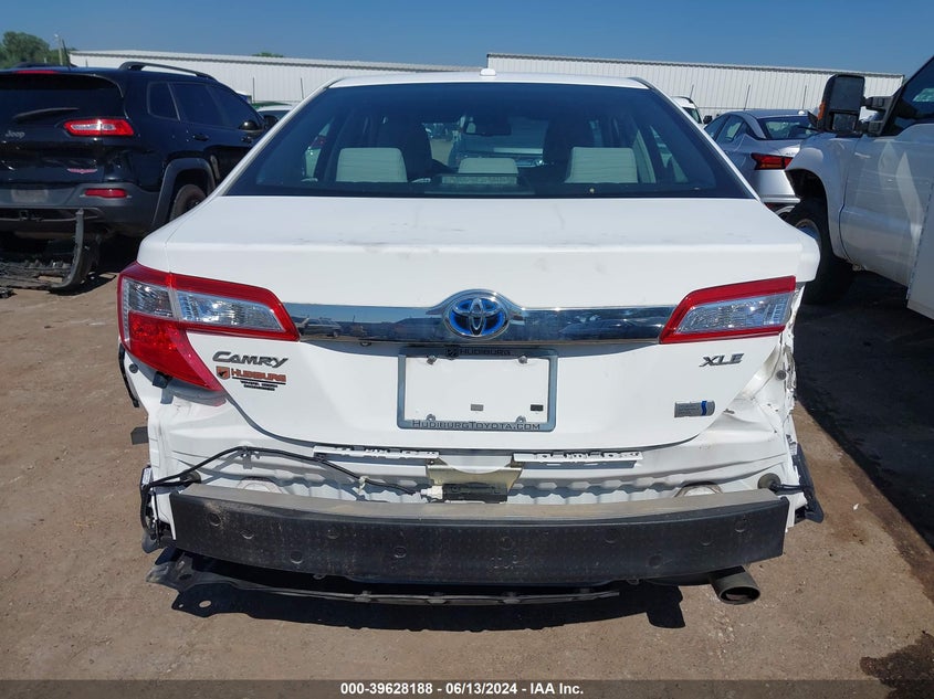 2014 Toyota Camry Hybrid Xle VIN: 4T1BD1FK8EU124704 Lot: 39628188