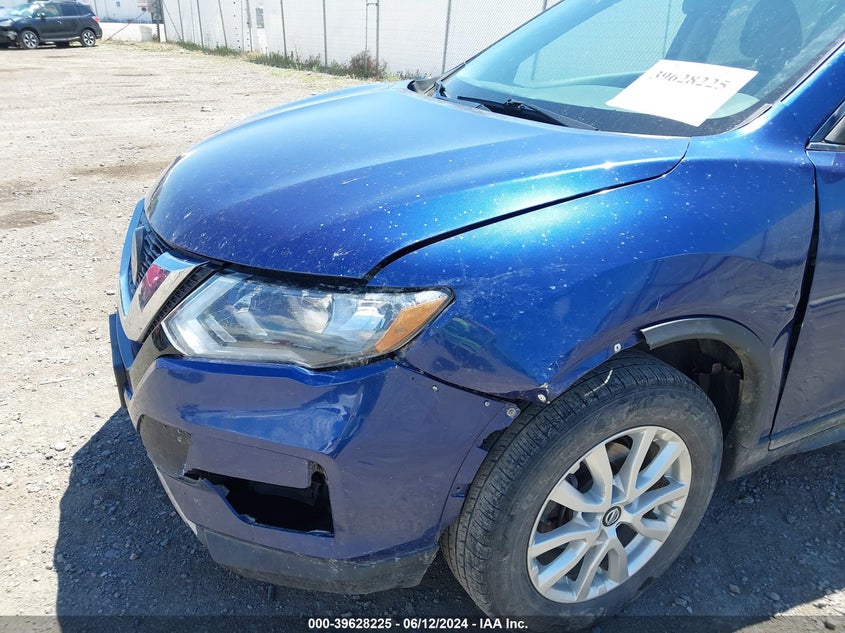 2018 Nissan Rogue Sv VIN: 5N1AT2MV6JC709234 Lot: 39628225