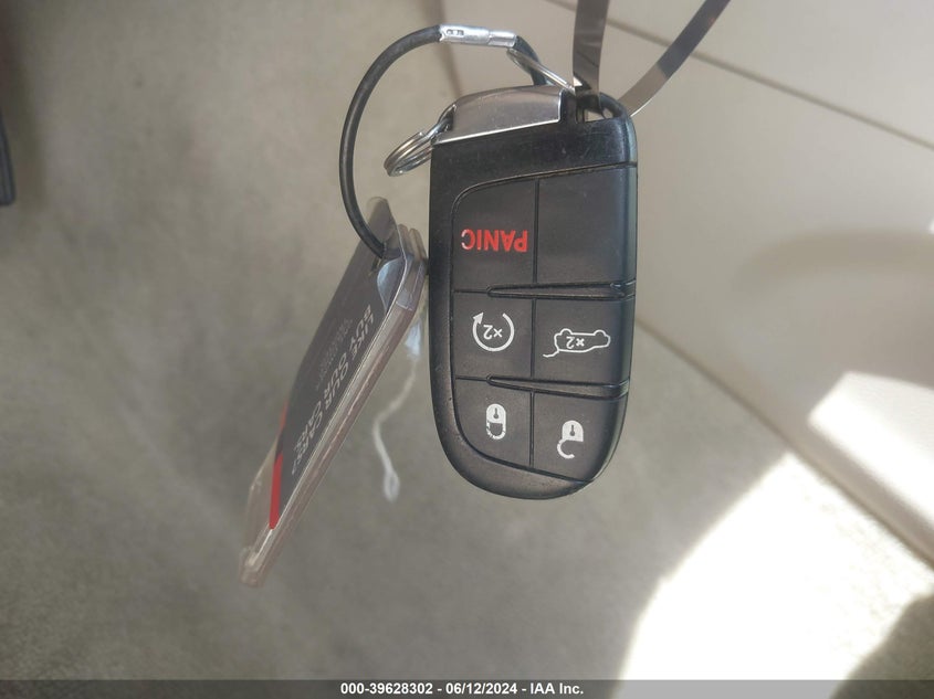 2020 Jeep Grand Cherokee Overland 4X4 VIN: 1C4RJFCT2LC250713 Lot: 39628302