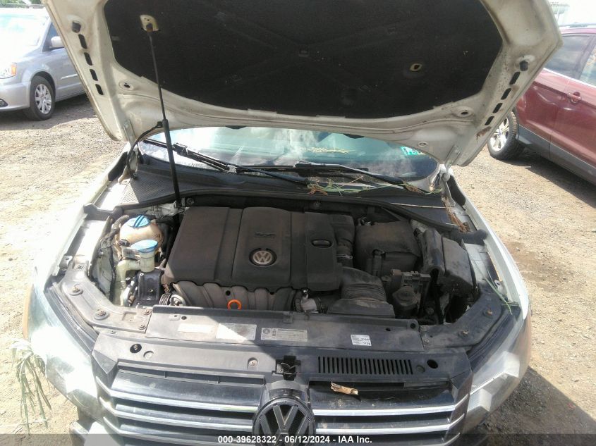 2013 Volkswagen Passat 2.5L Se VIN: 1VWBP7A38DC101942 Lot: 39628322