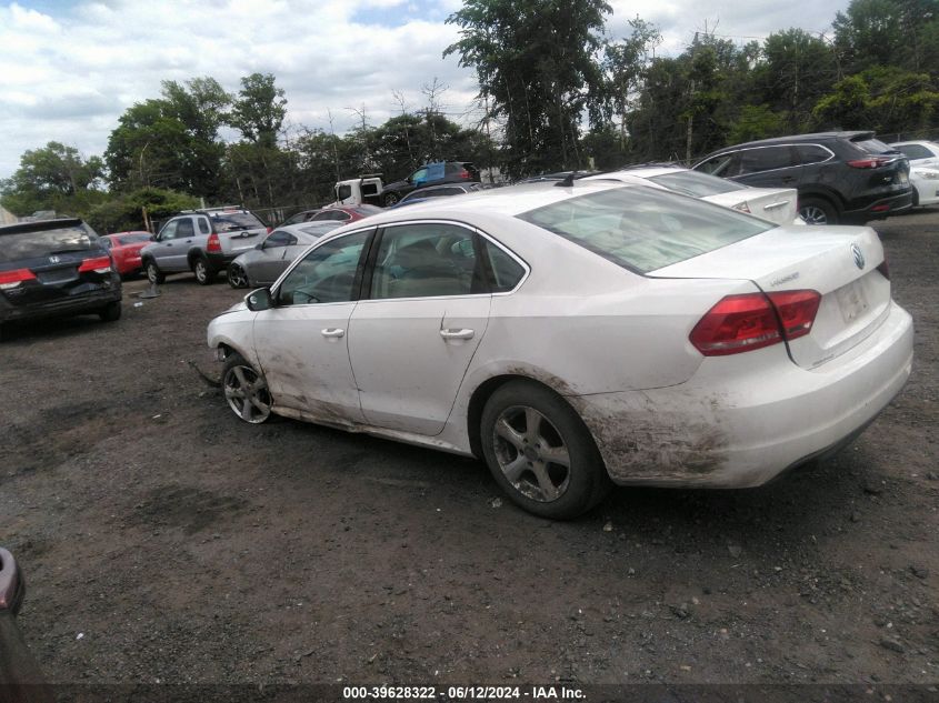 2013 Volkswagen Passat 2.5L Se VIN: 1VWBP7A38DC101942 Lot: 39628322