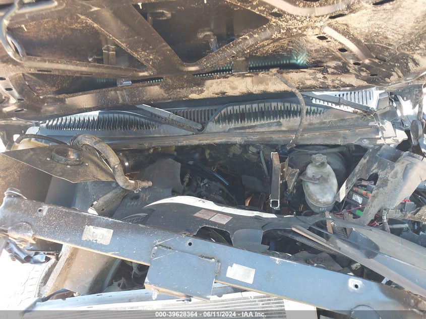 2004 Chevrolet Silverado 1500 Z71 VIN: 2GCEK13T941346490 Lot: 39628364