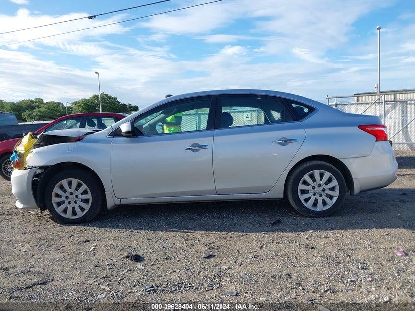 2017 Nissan Sentra S VIN: 3N1AB7AP5HY390049 Lot: 39628404