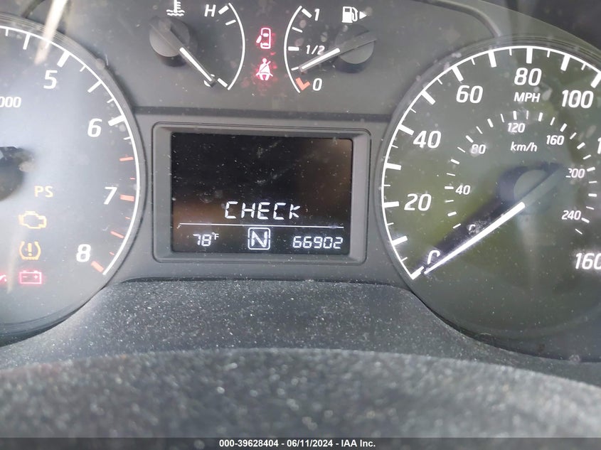 2017 Nissan Sentra S VIN: 3N1AB7AP5HY390049 Lot: 39628404