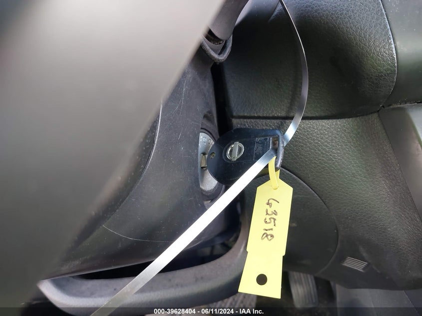 2017 Nissan Sentra S VIN: 3N1AB7AP5HY390049 Lot: 39628404