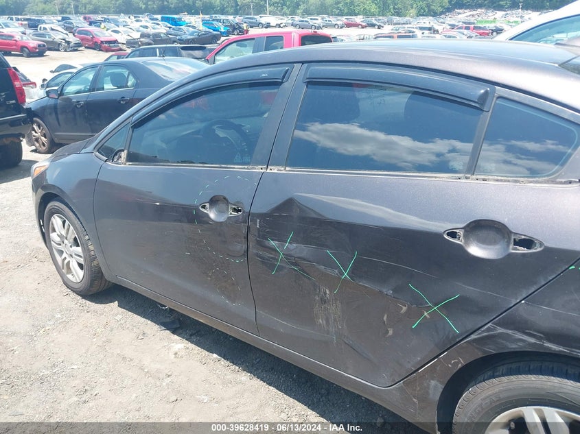2018 KIA FORTE LX - 3KPFK4A75JE224977