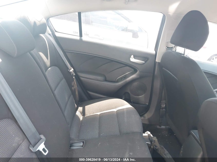 2018 KIA FORTE LX - 3KPFK4A75JE224977