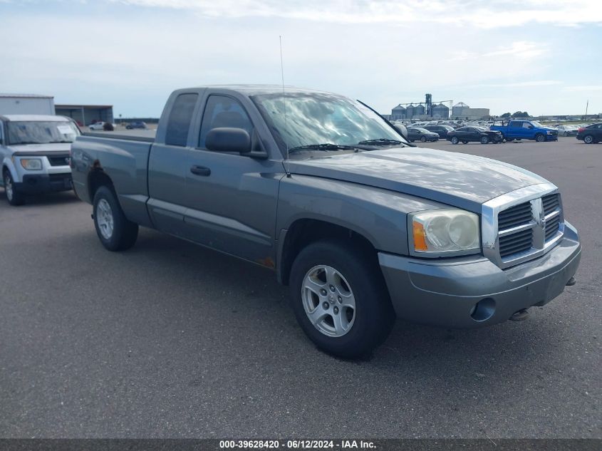 2005 Dodge Dakota Slt VIN: 1D7HW42N45S163849 Lot: 39628420