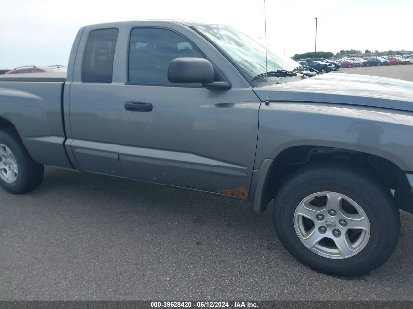 2005 Dodge Dakota Slt VIN: 1D7HW42N45S163849 Lot: 39628420