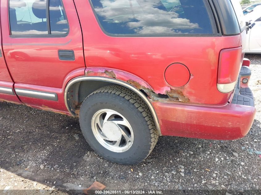 2000 Chevrolet Blazer Lt VIN: 1GNDT13W0Y2360553 Lot: 39628511