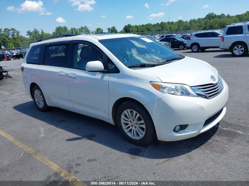 2015 Toyota Sienna Xle 8 Passenger VIN: 5TDYK3DC5FS542185 Lot: 39628514