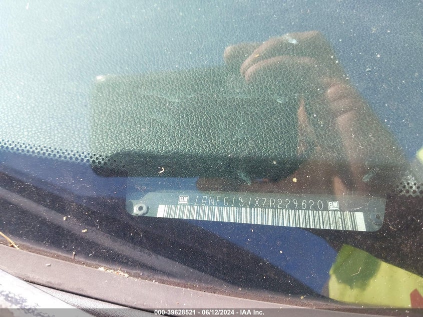 2007 Chevrolet Tahoe Ls VIN: 1GNFC13JX7R229620 Lot: 39628521