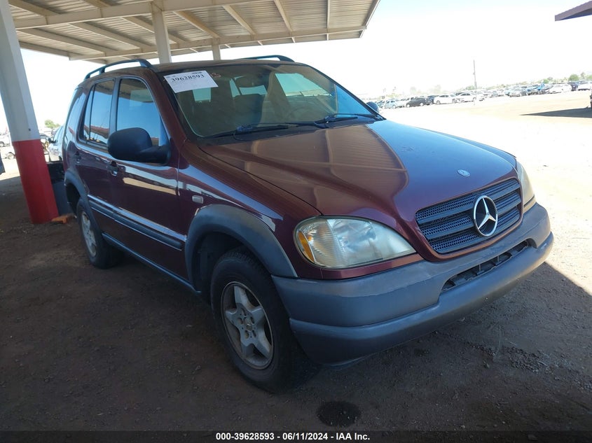 1998 Mercedes-Benz Ml 320 Classic VIN: 4JGAB54E9WA044157 Lot: 39628593
