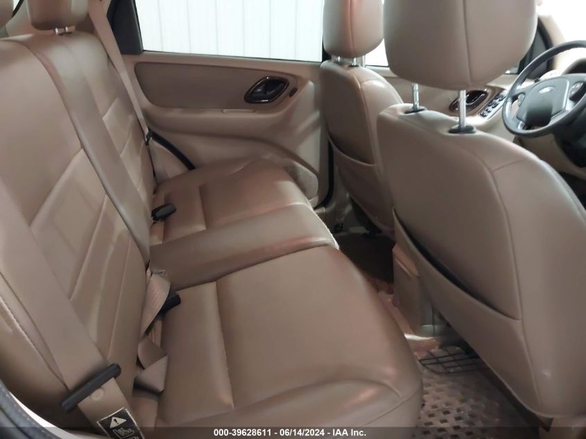 2003 Ford Escape Xlt VIN: 1FMYU03113KD39396 Lot: 39628611