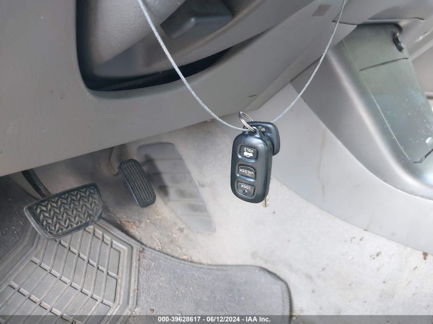 2005 Toyota Camry Le VIN: 4T1BE32K75U031798 Lot: 39628617