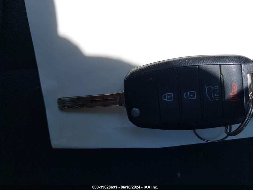 2014 Kia Soul + VIN: KNDJP3A54E7032430 Lot: 39628691