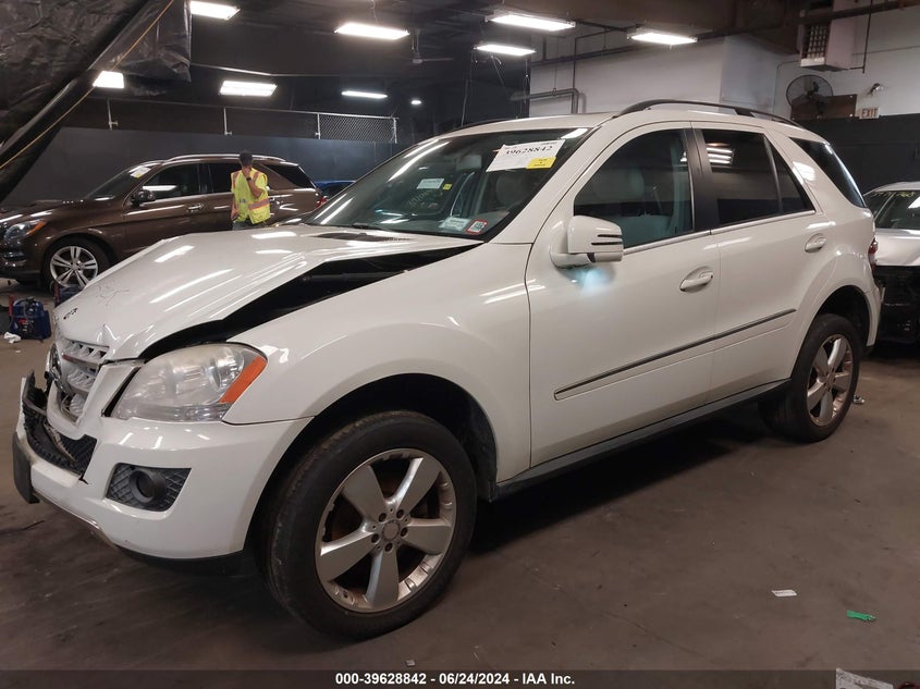 2011 Mercedes-Benz Ml 350 4Matic VIN: 4JGBB8GB6BA670850 Lot: 39628842