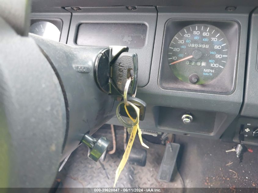 1992 Jeep Wrangler / Yj S VIN: 2J4FY19P1NJ554212 Lot: 39628847