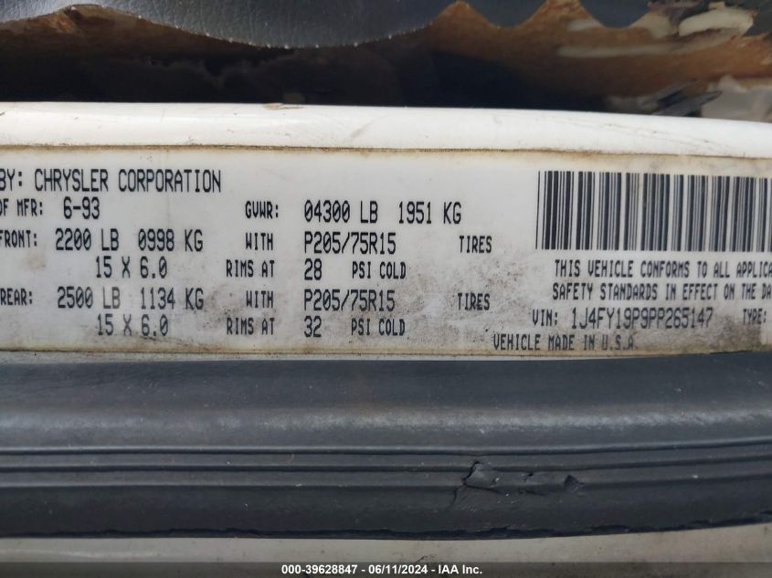 1992 Jeep Wrangler / Yj S VIN: 2J4FY19P1NJ554212 Lot: 39628847