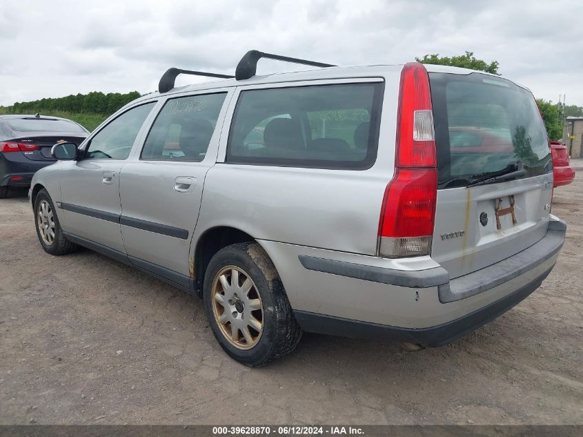 2002 Volvo V70 2.4 VIN: YV1SW61R922239989 Lot: 39628870