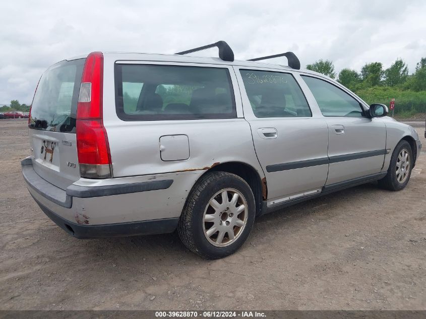 2002 Volvo V70 2.4 VIN: YV1SW61R922239989 Lot: 39628870